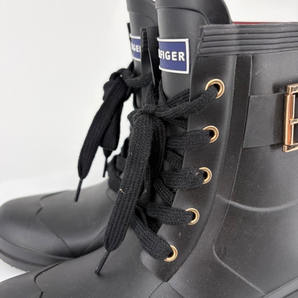 Tommy Hilfger Women's Rain Boots Black Buckle Tie Gold 9M Waterproof Short - Picture 9 of 14